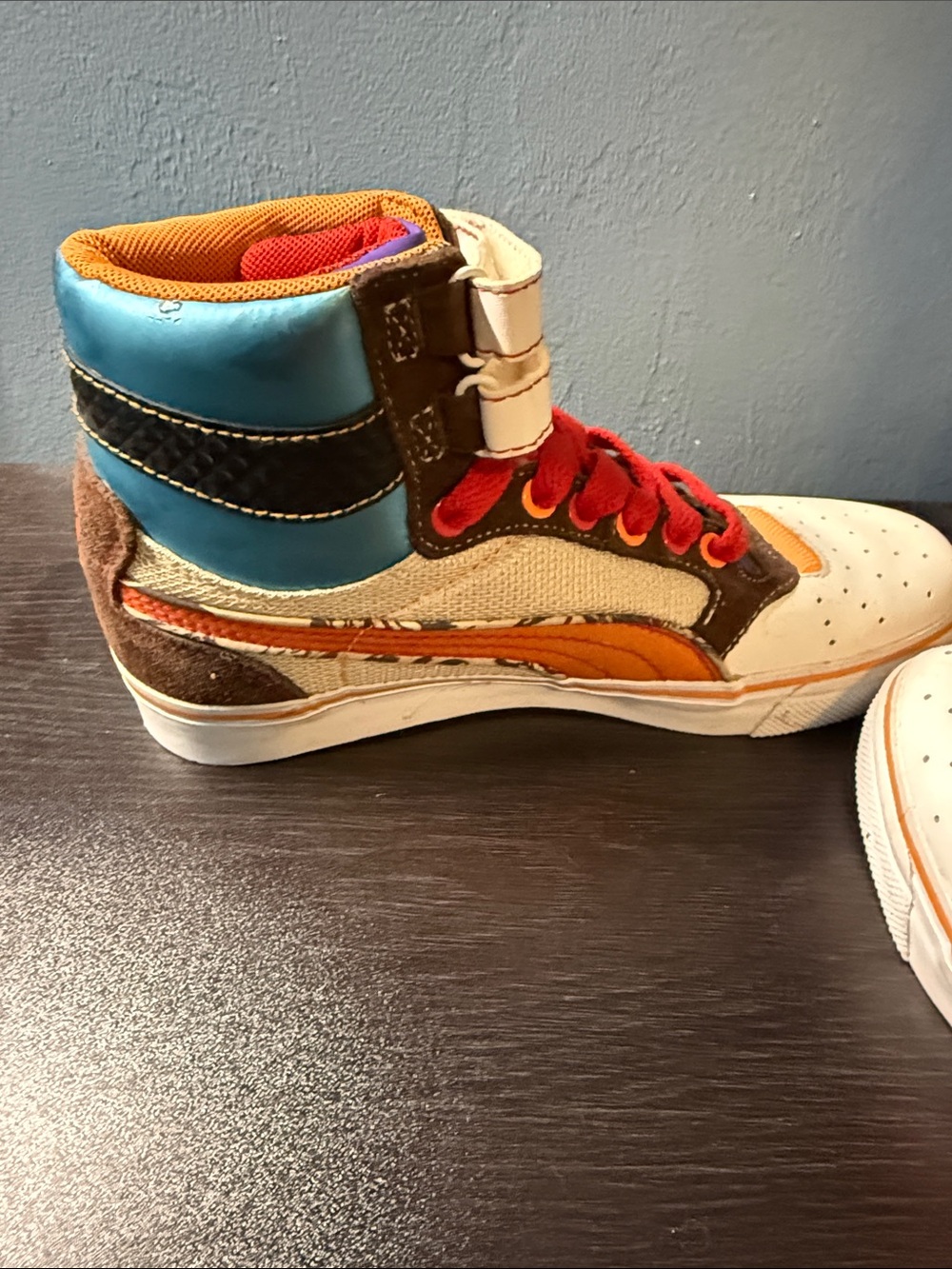 Puma women’s High-Top Sneakers in Cream, Orange, Red, Purple and Teal - Picture 5 of 10